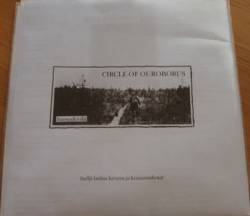 Circle Of Ouroborus : Sammalkivillä